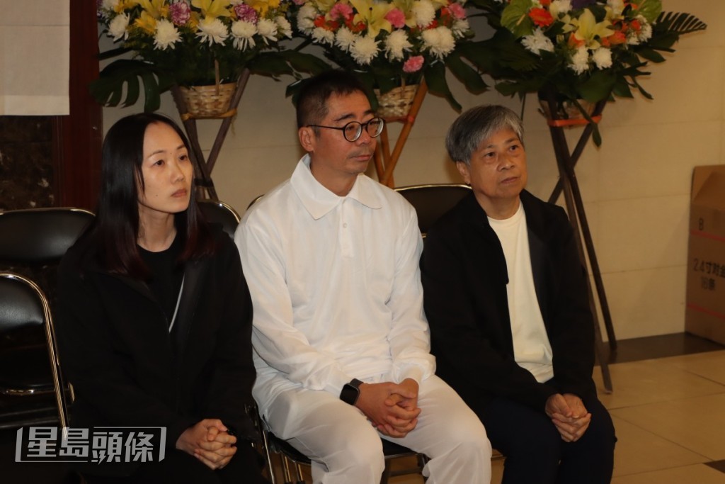 曹濟家人們