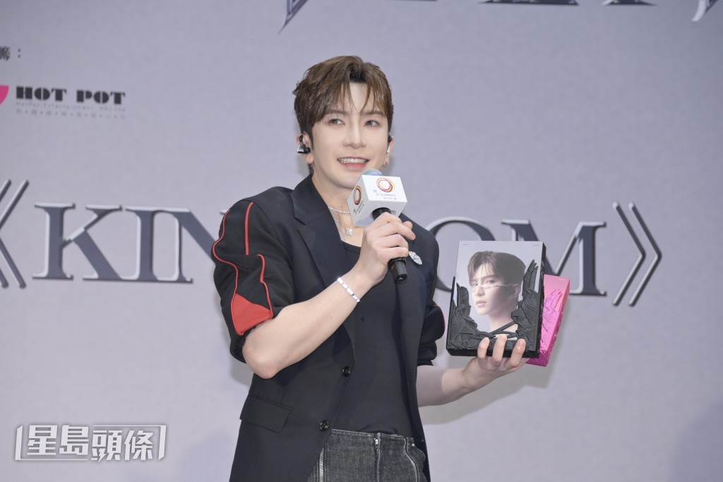AL透露今年會出雙單曲，當中包括跳唱和慢歌。