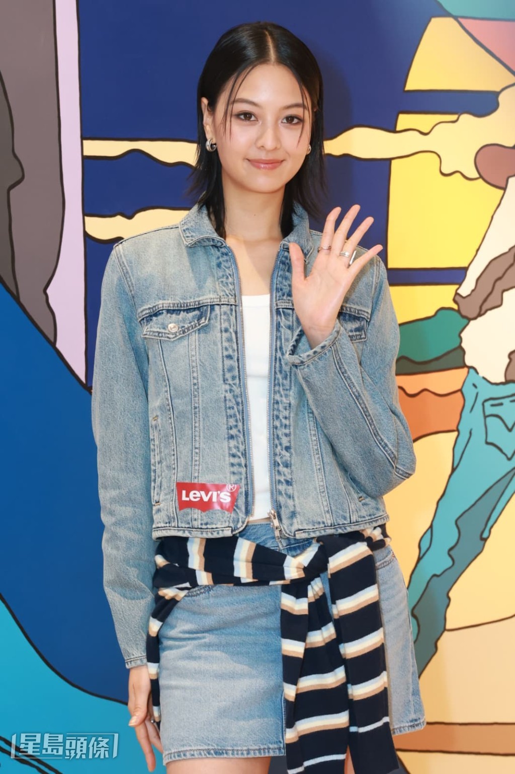 Amy Lo最近到英國三日，探望好友。