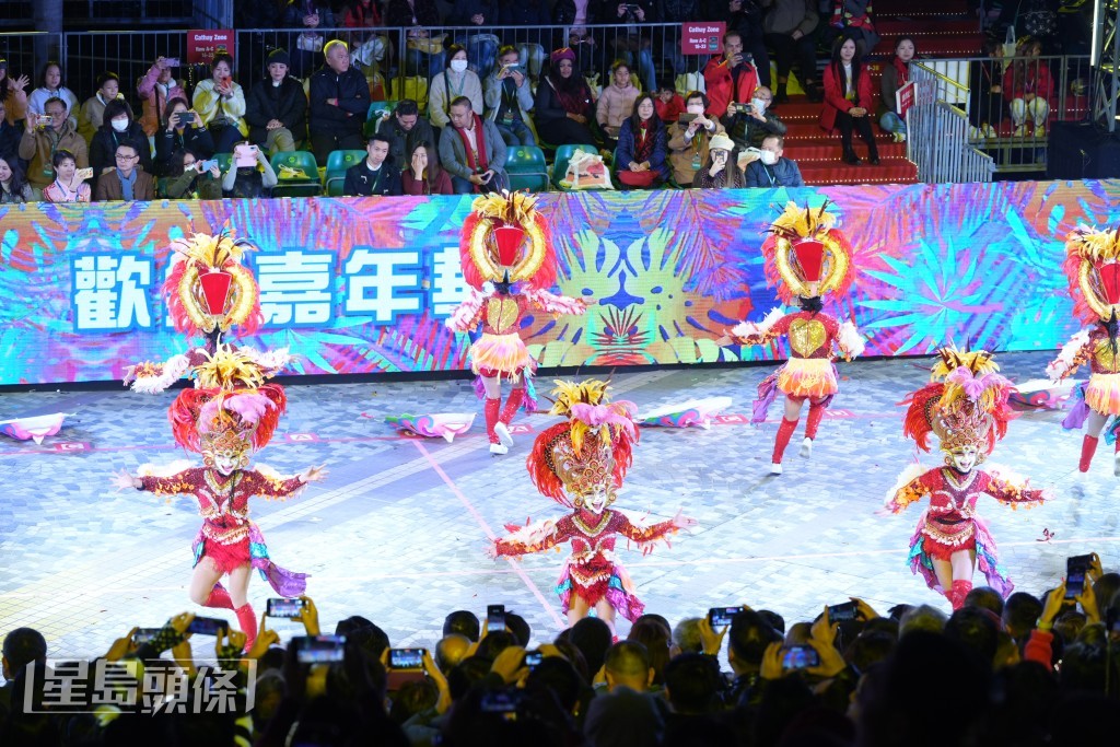 花車匯演。劉駿軒攝 花車匯演。劉駿軒攝