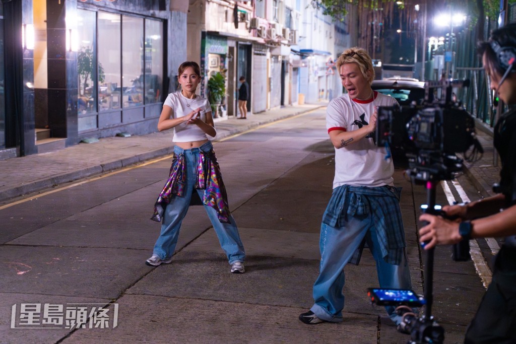 Miki說拍MV就要認真，所以好有壓力，始終好耐冇郁過啦！