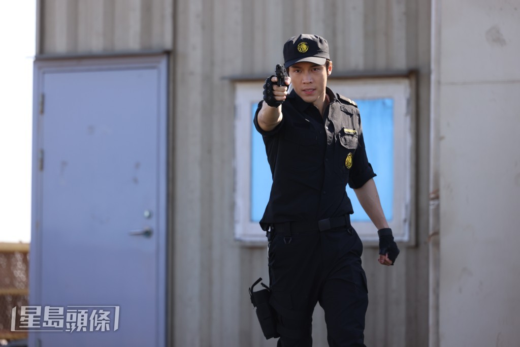 丁子朗和Bosco是線人與警察關係。