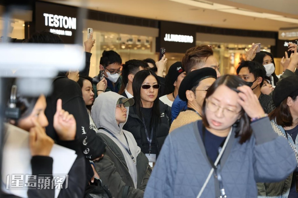 徐濠瀠亦有到場支持囡囡。