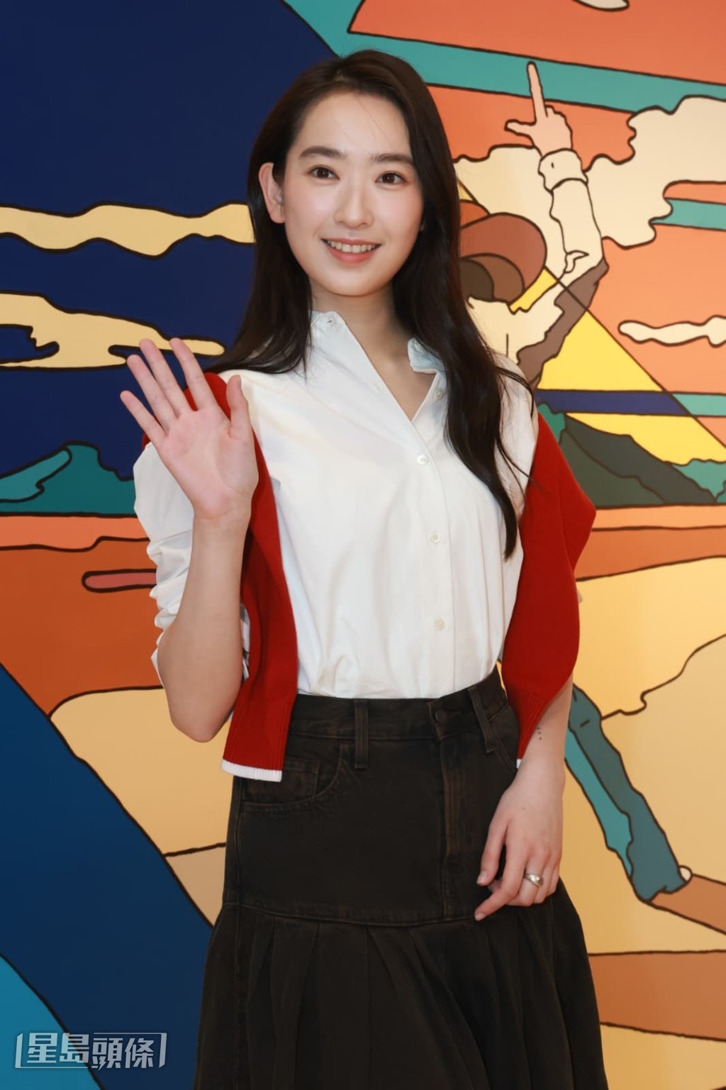 同場有靚女林愷鈴。