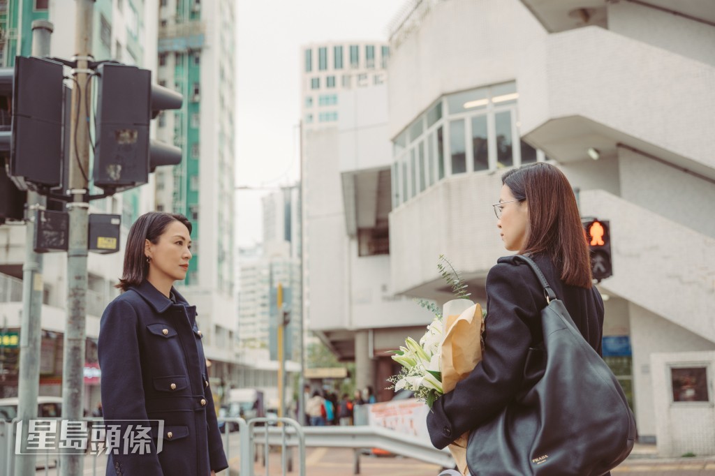 佘詩曼與陳煒連場對手戲火藥味濃獲封「宿敵CP」。 佘詩曼與陳煒連場對手戲火藥味濃獲封「宿敵CP」。