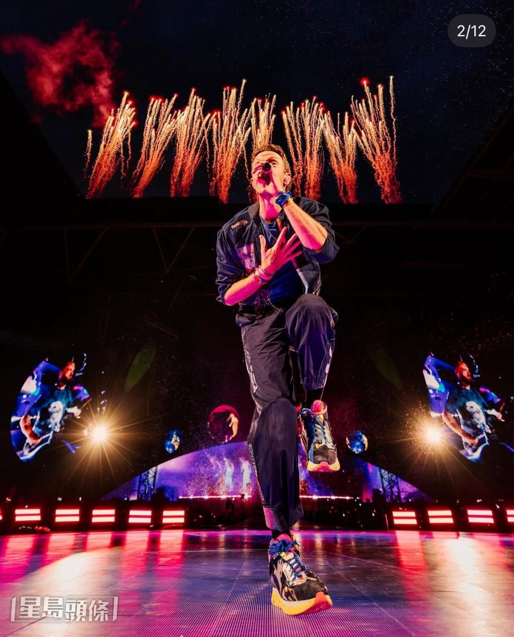 Coldplay 7月在波士頓開騷時意外捉姦