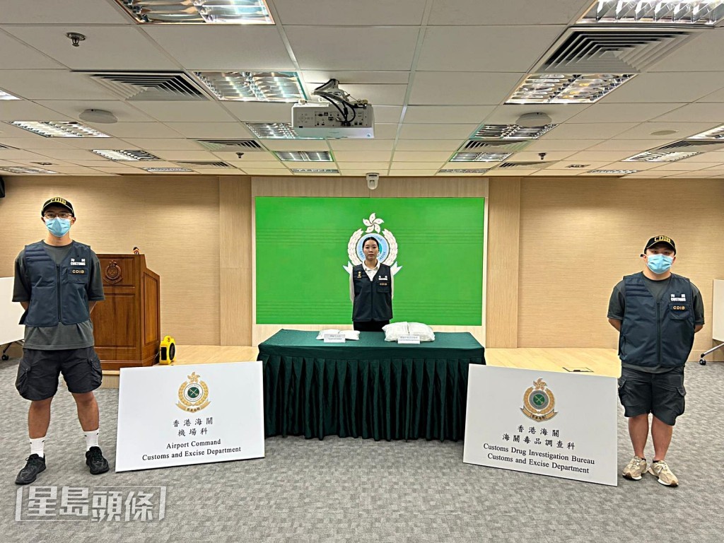 海關講述有關案情。曾志恆攝