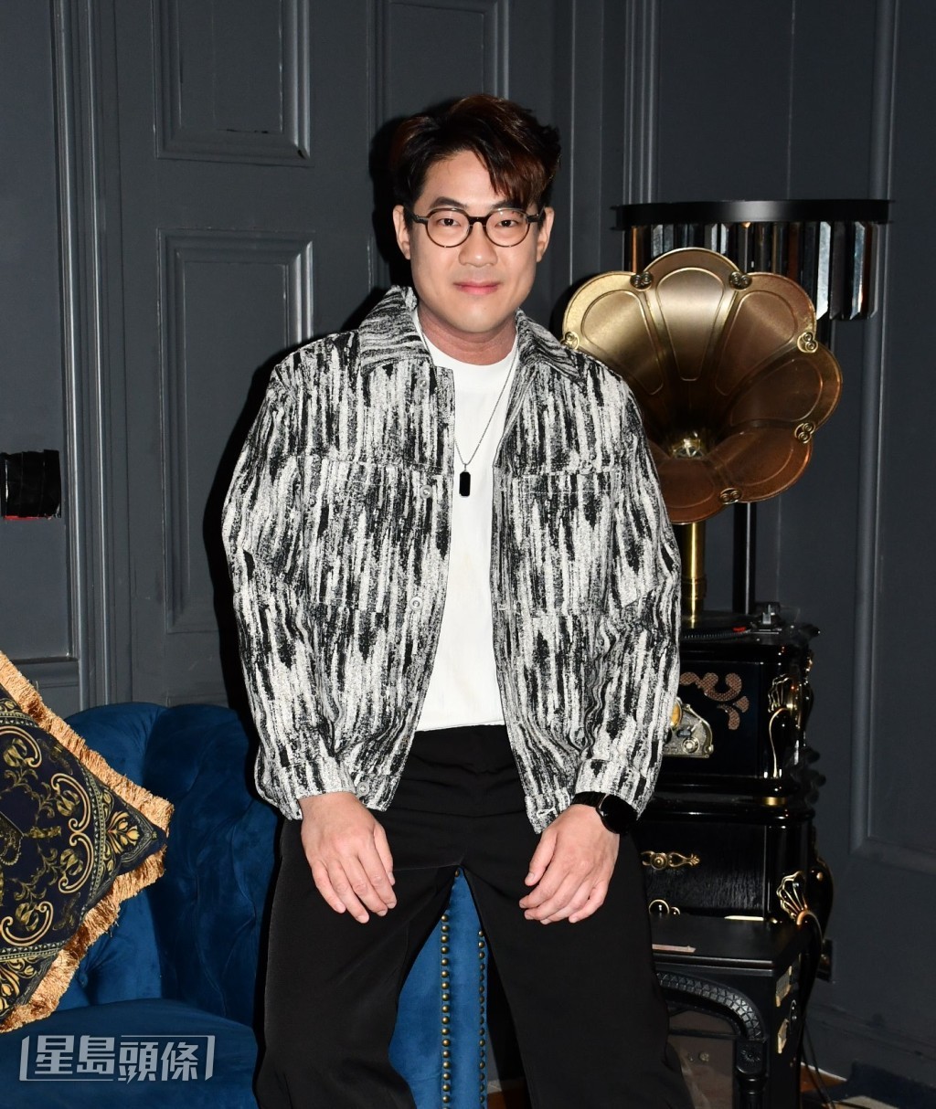 羅啟豪這次投放在演唱會中的是觀眾的故事。