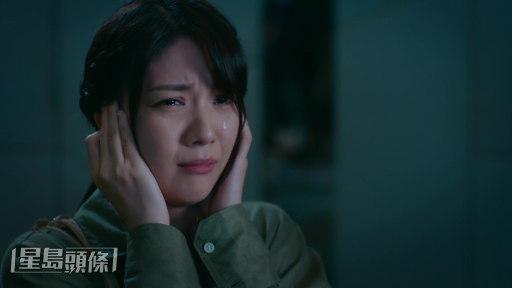 陳曉華在戲中一幕以自言自語落口供，癲喪認夫曬演技。