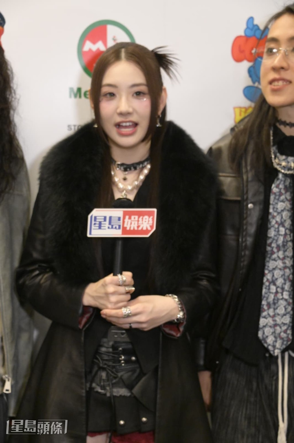 Sinnie因不舒服最终都是无去。 Sinnie因不舒服最终都是无去。
