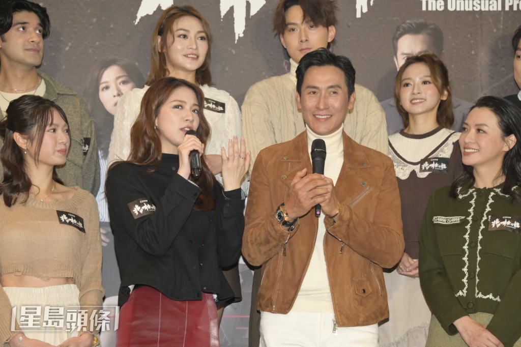 陳曉華在戲中一幕以自言自語落口供，癲喪認夫曬演技，獲網民激讚。