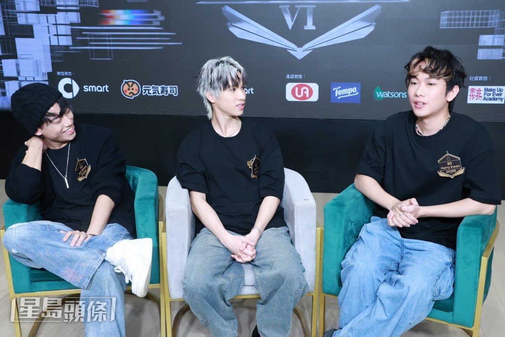 不擅長跳舞的Harry笑言練習《前傳》時已想放棄。