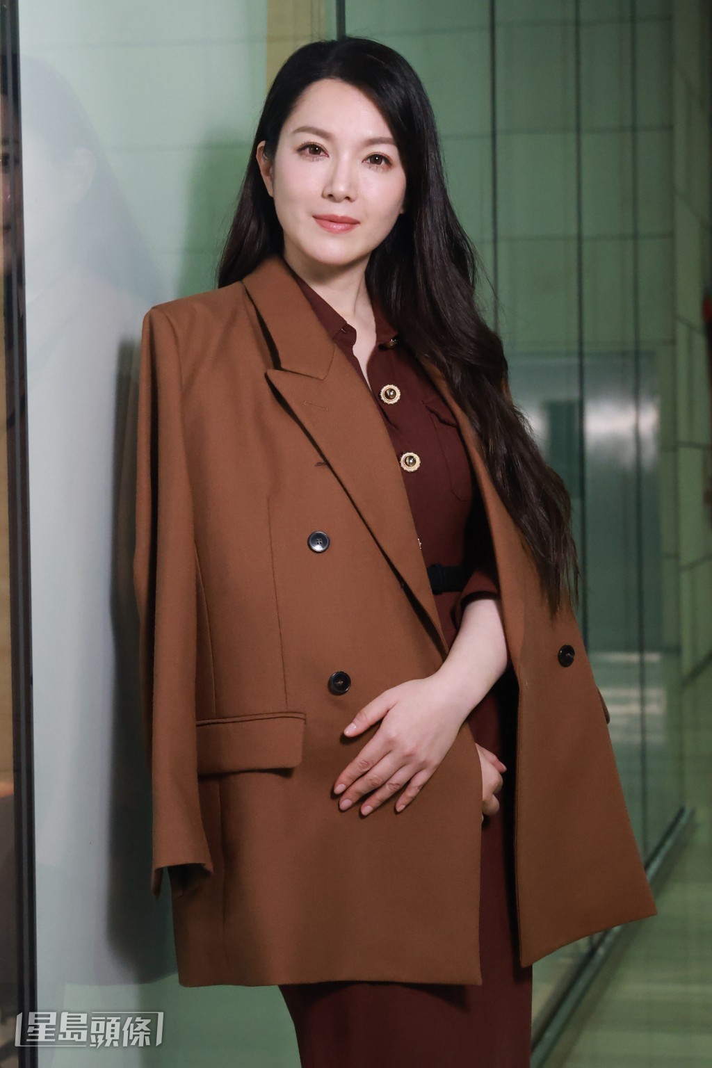 她表示将来会做出甚么选择也不知道,但会是爱锡自己为主。 她表示将来会做出甚么选择也不知道,但会是爱锡自己为主。