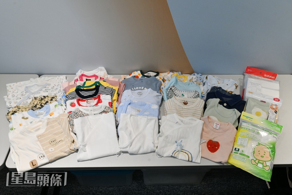 消委会就30款婴儿衣物进行测试。卢江球摄