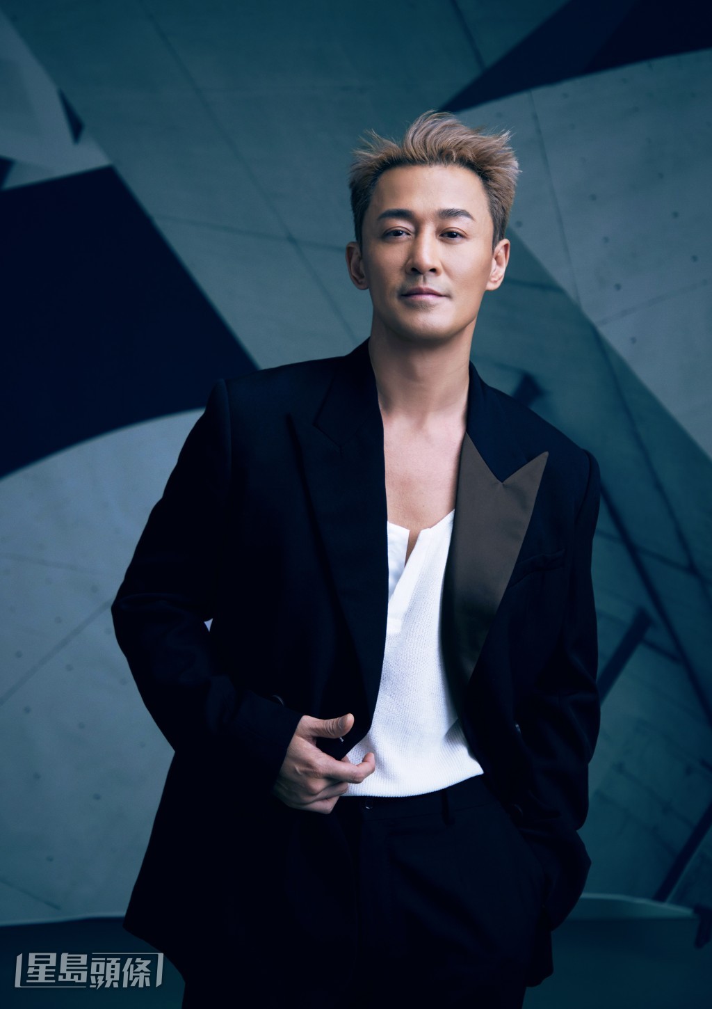 林峯宣布《GO WITH THE FLOW》巡迴演唱會廣州站將於9月27日及28日舉行! 林峯宣布《GO WITH THE FLOW》巡迴演唱會廣州站將於9月27日及28日舉行!