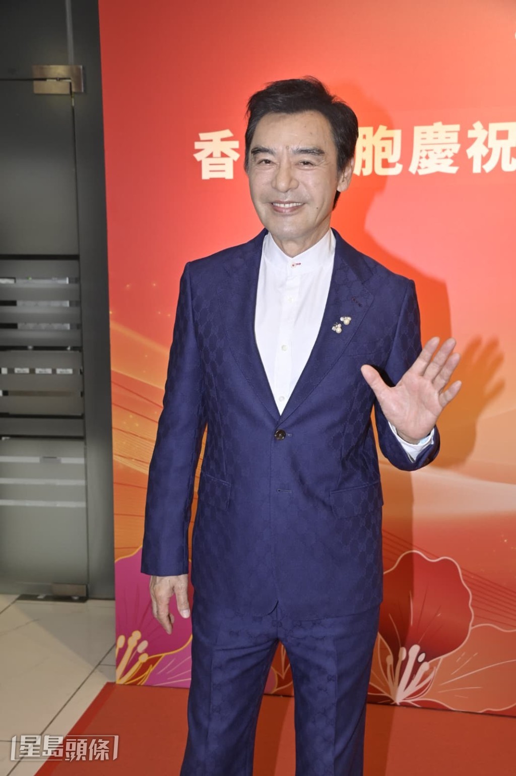 鍾鎮濤尊重老友譚詠麟不再開大型演唱會的決定。