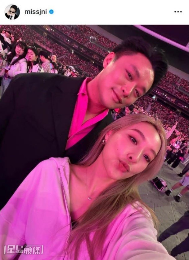 早前孖圈外绯闻男友睇骚，被指蜜运中。