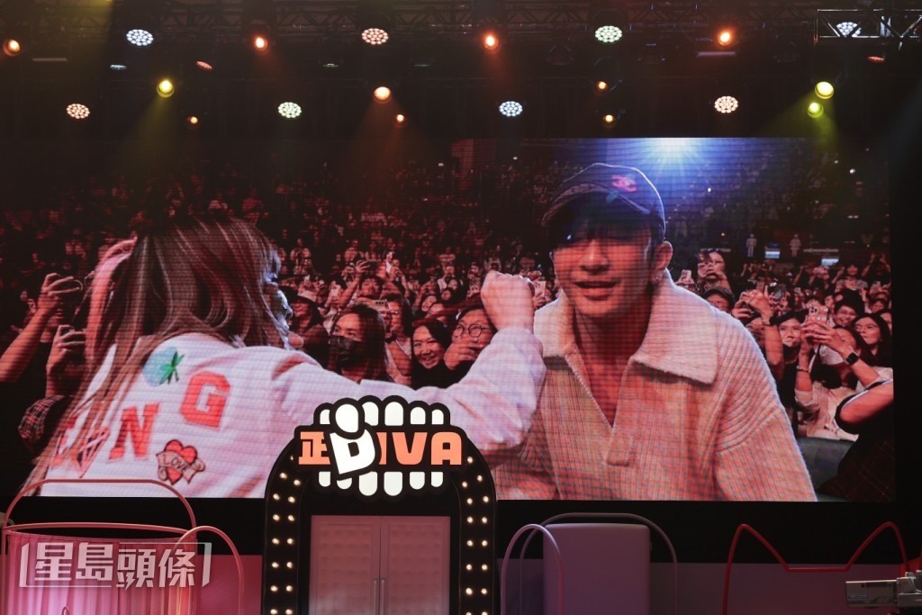 已被劃花臉的她經少爺占帶領下選了Anson Lo ，雖然講到明會出剪，但Anson Lo刻意讓賽出包，特登輸俾阿正。