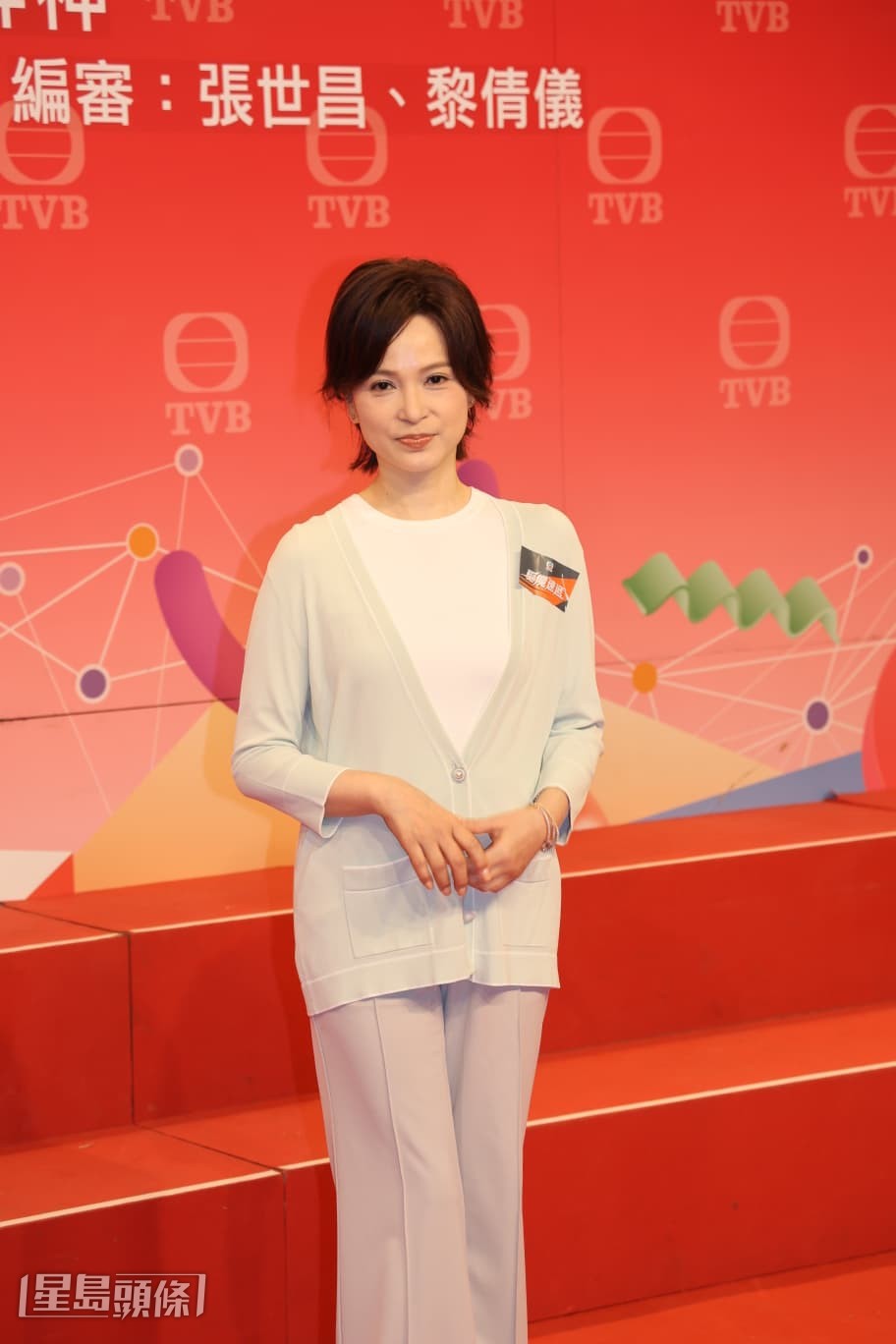 樊亦敏笑稱一早同陳浚霆講明會Unfollow其IG。
