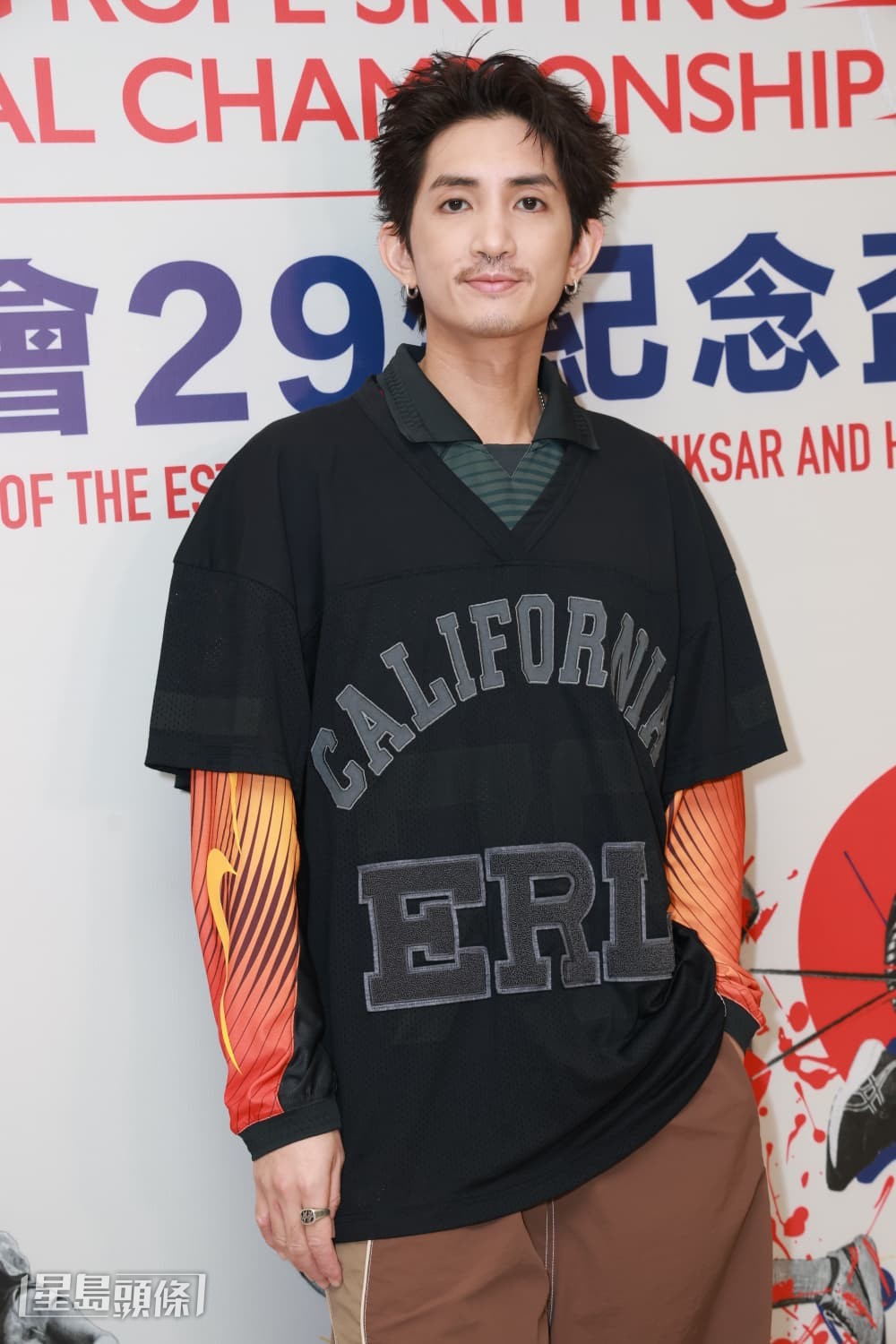 「FING小組」,將會在9月10日舉行《W.T.F.3 Live 2026》澳門站演唱會,因此在演出前炮製全新團歌,笑言會令歌迷驚喜。 「FING小組」,將會在9月10日舉行《W.T.F.3 Live 2026》澳門站演唱會,因此在演出前炮製全新團歌,笑言會令歌迷驚喜。