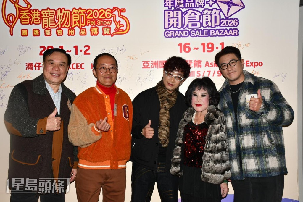 每年農曆新年黃夏蕙在黃大仙廟上頭炷香的造型也成為焦點，她透露，今年將會以「觀音」裝扮現身。