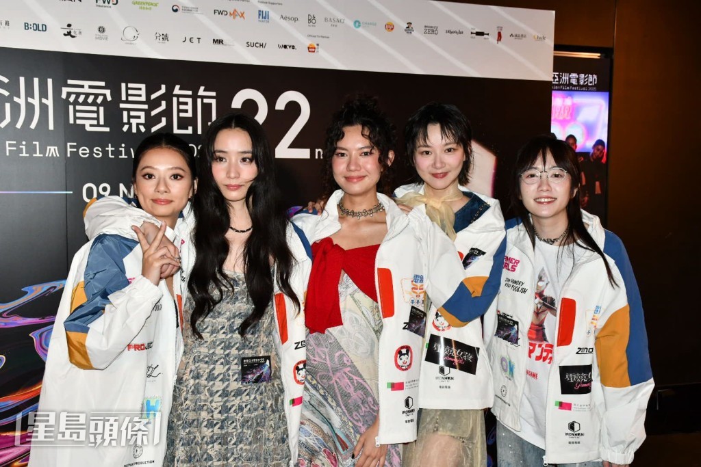 袁澧林、張蔓莎、吳家忻、伍詠詩、郭爾君 袁澧林、張蔓莎、吳家忻、伍詠詩、郭爾君