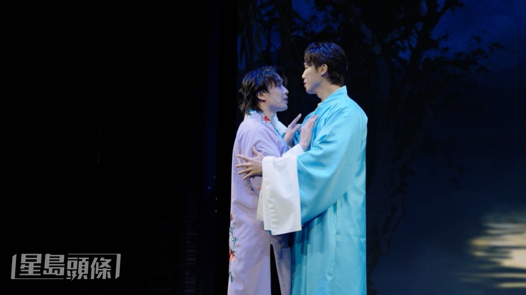 Jer表演后坦言:“好难!其实现场可能因为有少少戏就会失神,可能唔记得台词。” Jer表演后坦言:“好难!其实现场可能因为有少少戏就会失神,可能唔记得台词。”