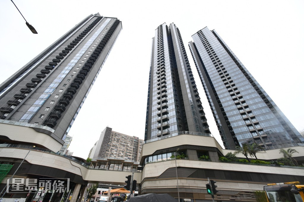 柴湾海德园连沽4伙，套现逾4280万元。