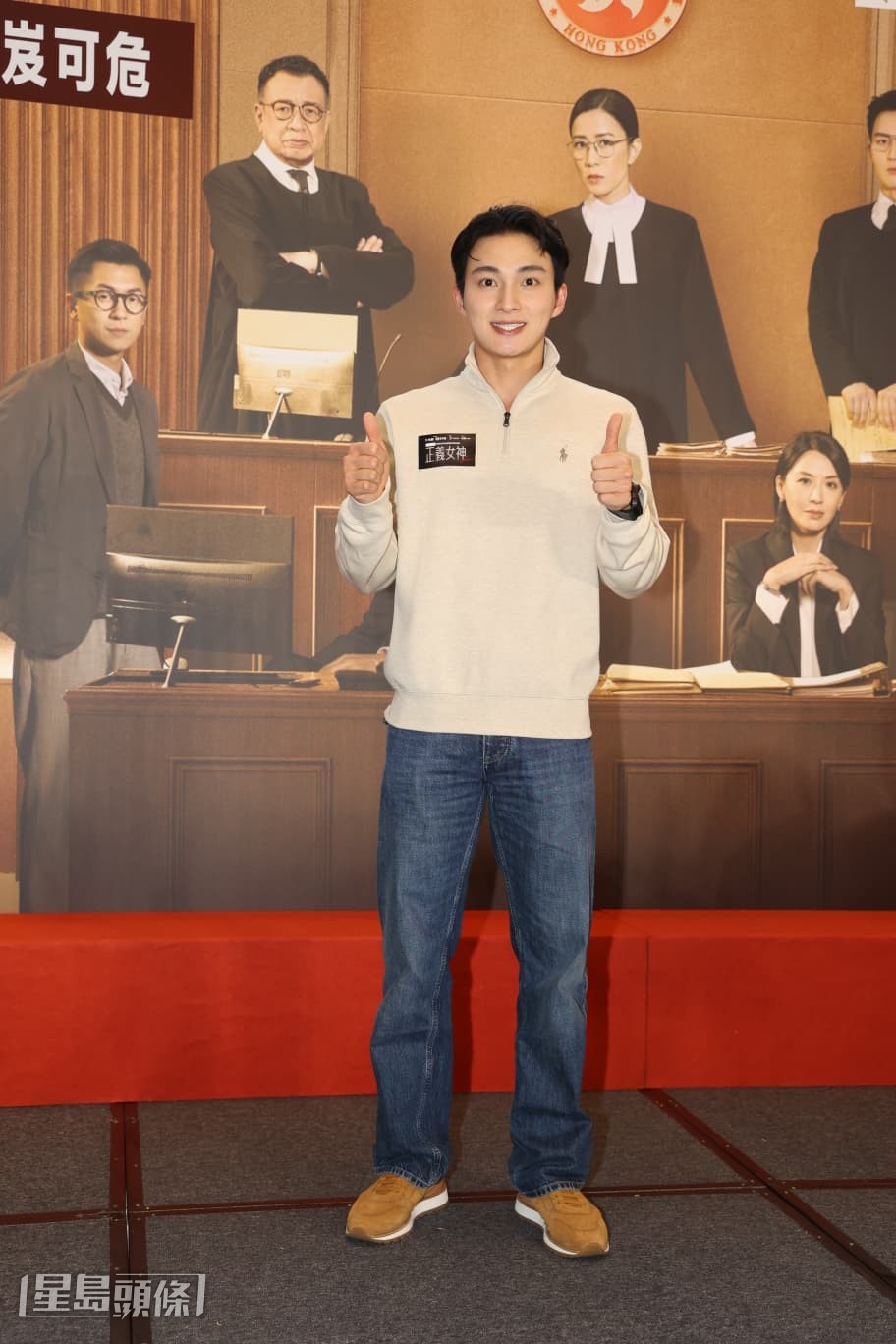 嘉洛直指阿佘是「神級」。 嘉洛直指阿佘是「神級」。