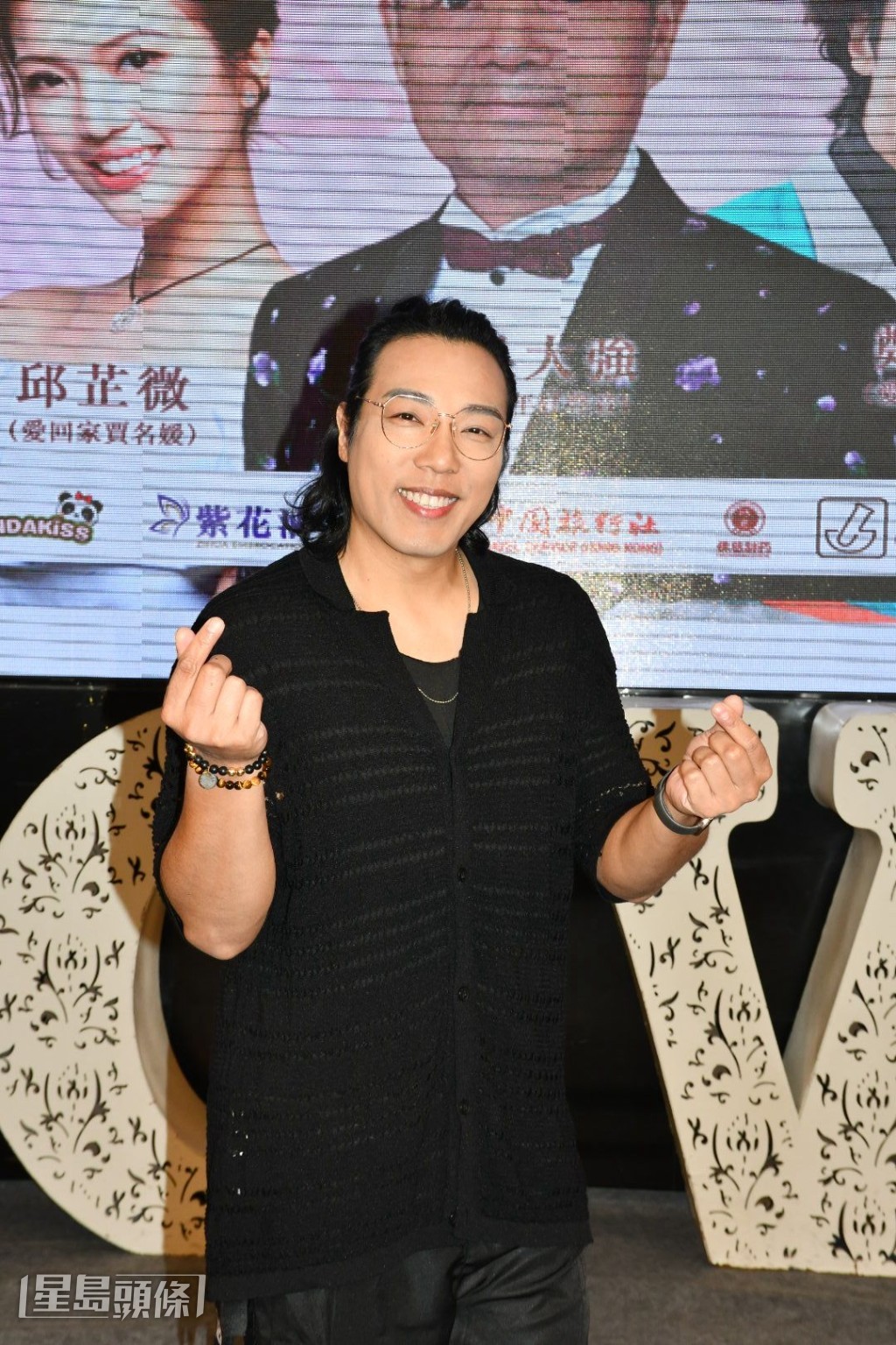 鄭世豪指一直很仰慕邱芷微，大家可說是有淵源。