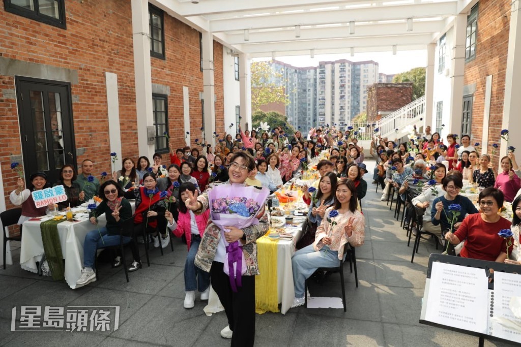 他表示，由於主辦單位需要他保密，因此仍未能公布。