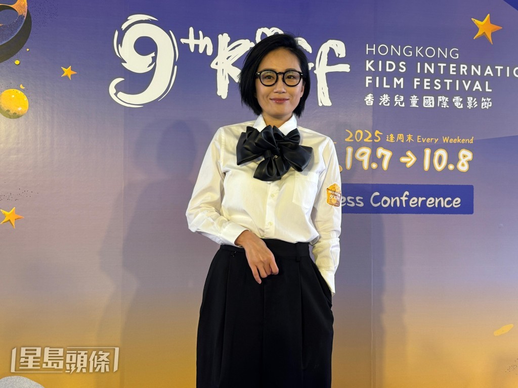 谷祖琳搞笑指女兒覺得現在的年紀不應該拍拖。 谷祖琳搞笑指女兒覺得現在的年紀不應該拍拖。