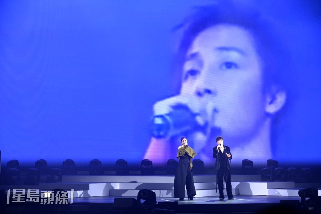 千嬅謂覺得感動的是小方當年是可人兒也是飛魚王子。