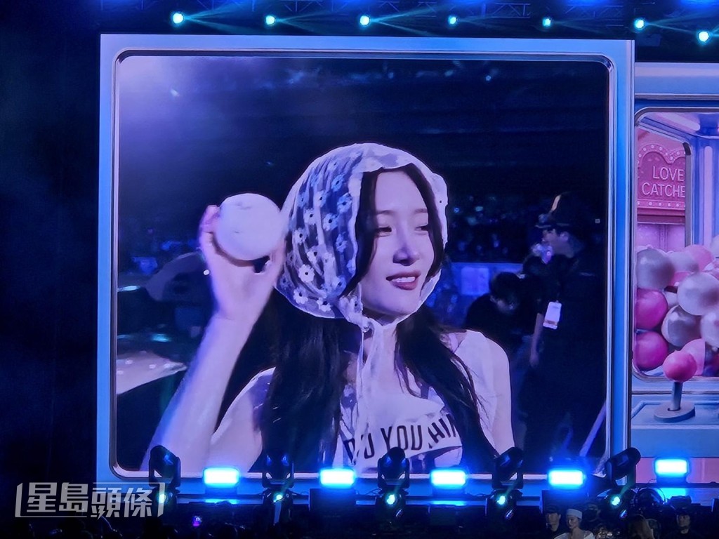 送扭蛋畀Fans。