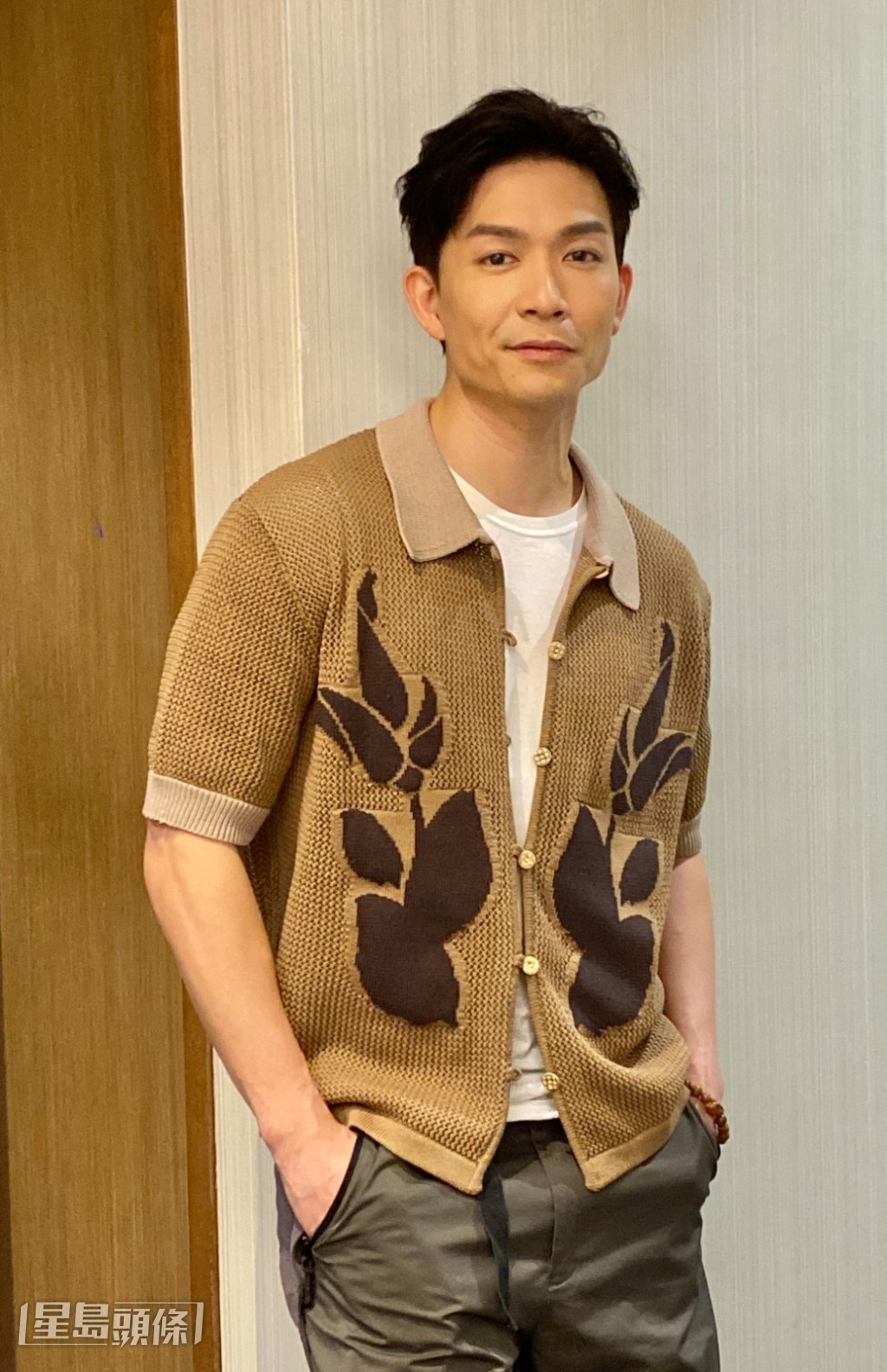 志文及志康已密鑼緊鼓和製作團隊開會 志文及志康已密鑼緊鼓和製作團隊開會