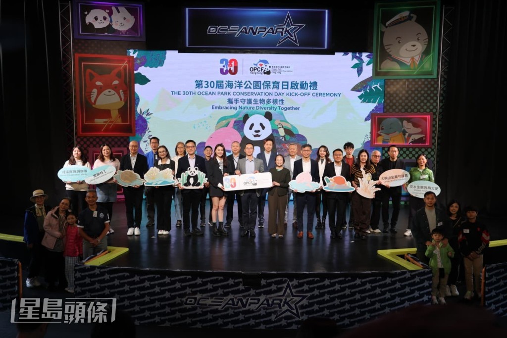 翠如希望兒子日後可做有關保護動物的工作。 翠如希望兒子日後可做有關保護動物的工作。