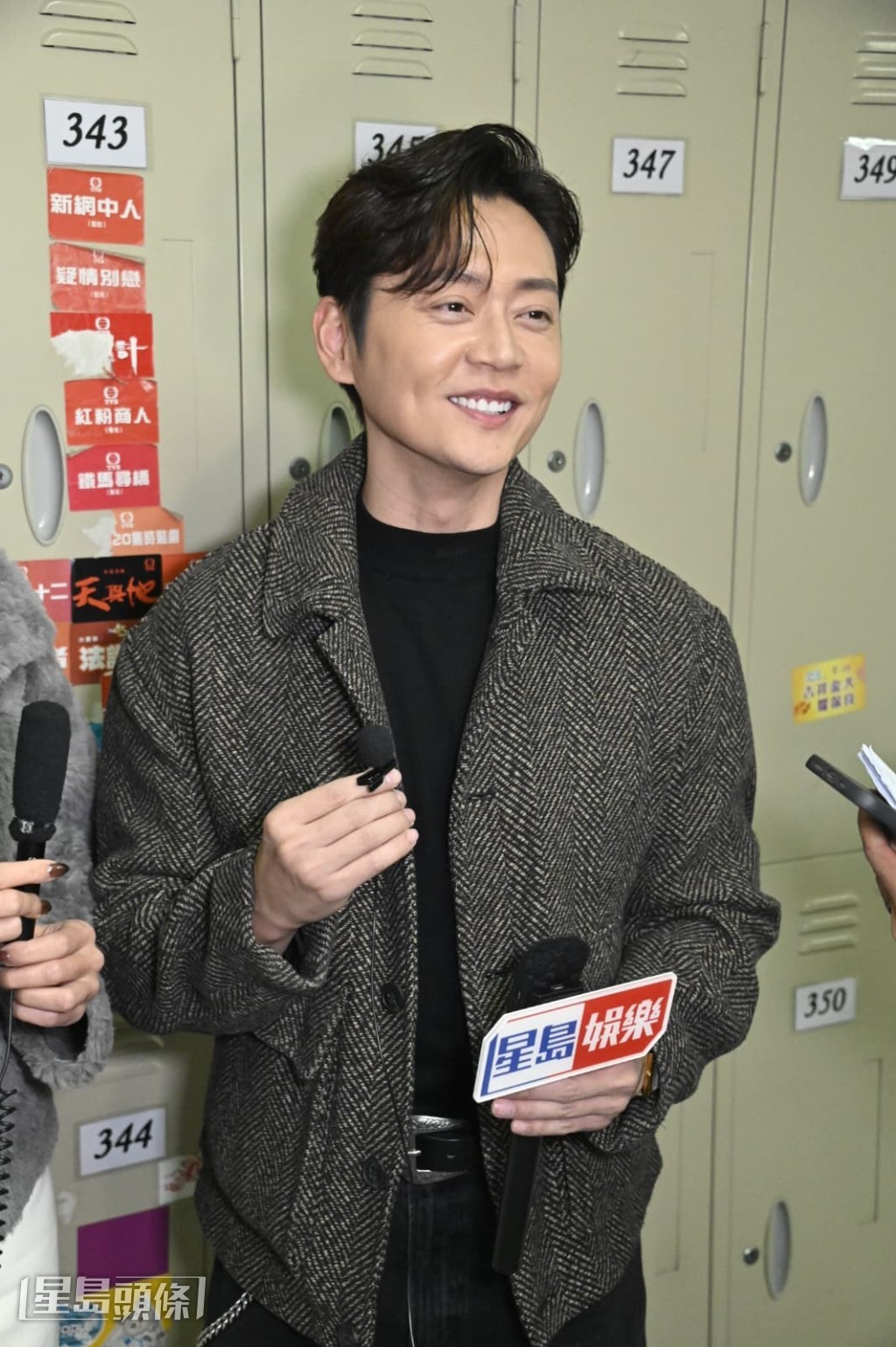 問幾時將女友收歸己有？振朗說：「遲吓先，拼搏吓先。」