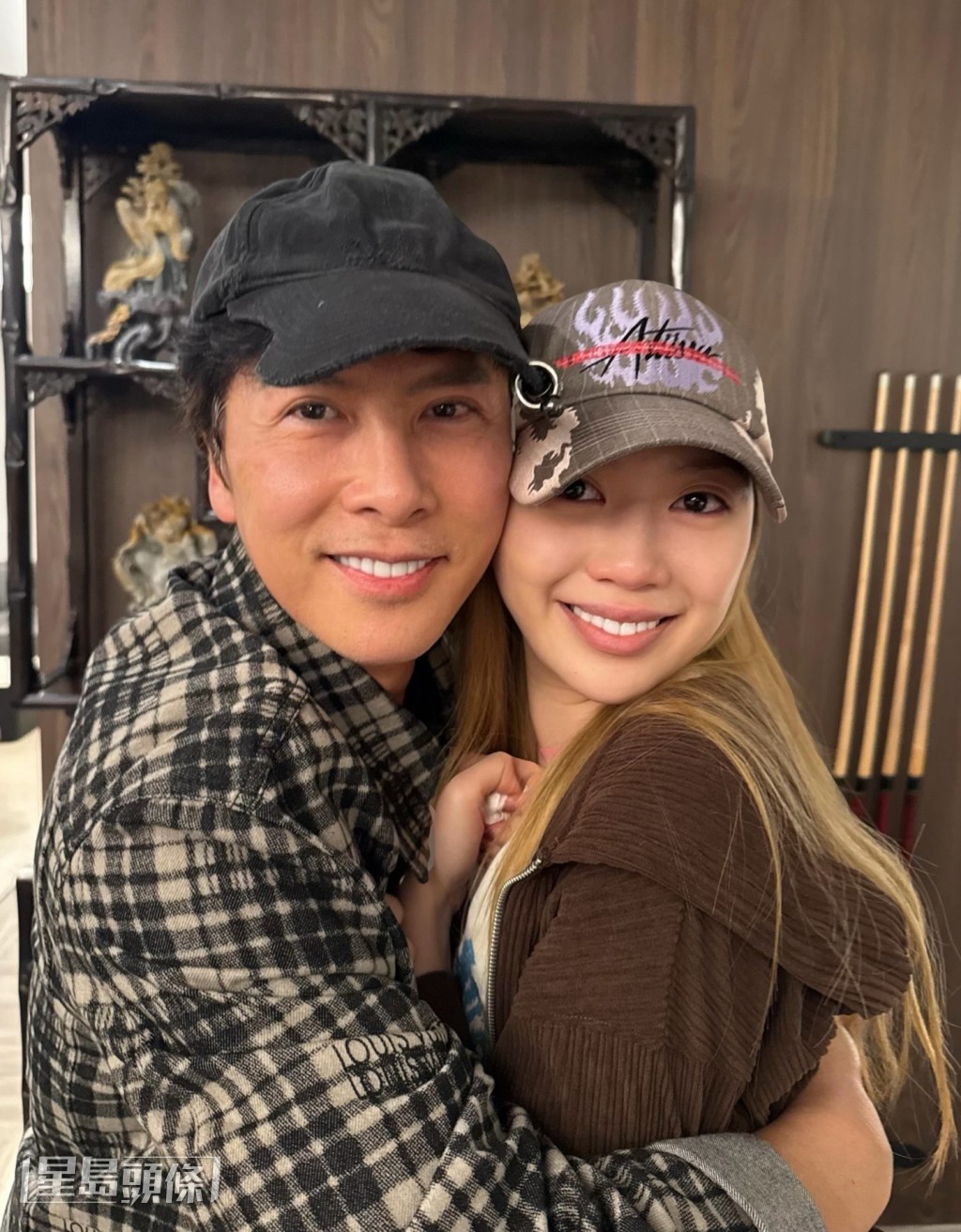 講到女兒甄濟如,他透露女兒有很多計劃,要慢慢累積。 講到女兒甄濟如,他透露女兒有很多計劃,要慢慢累積。
