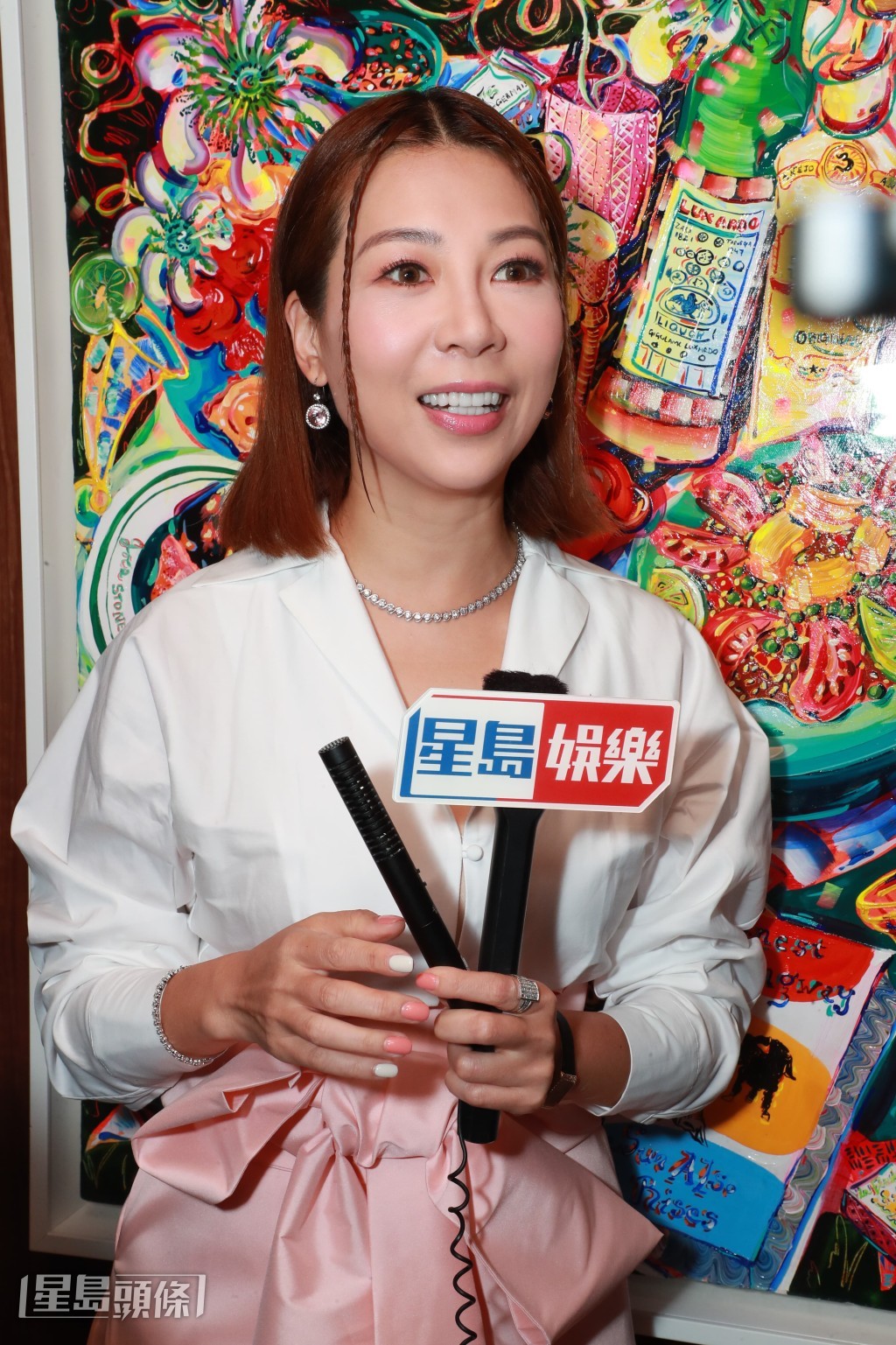 黃婉曼沒再結營麵包生意,她修讀佛學碩士。 黃婉曼沒再結營麵包生意,她修讀佛學碩士。