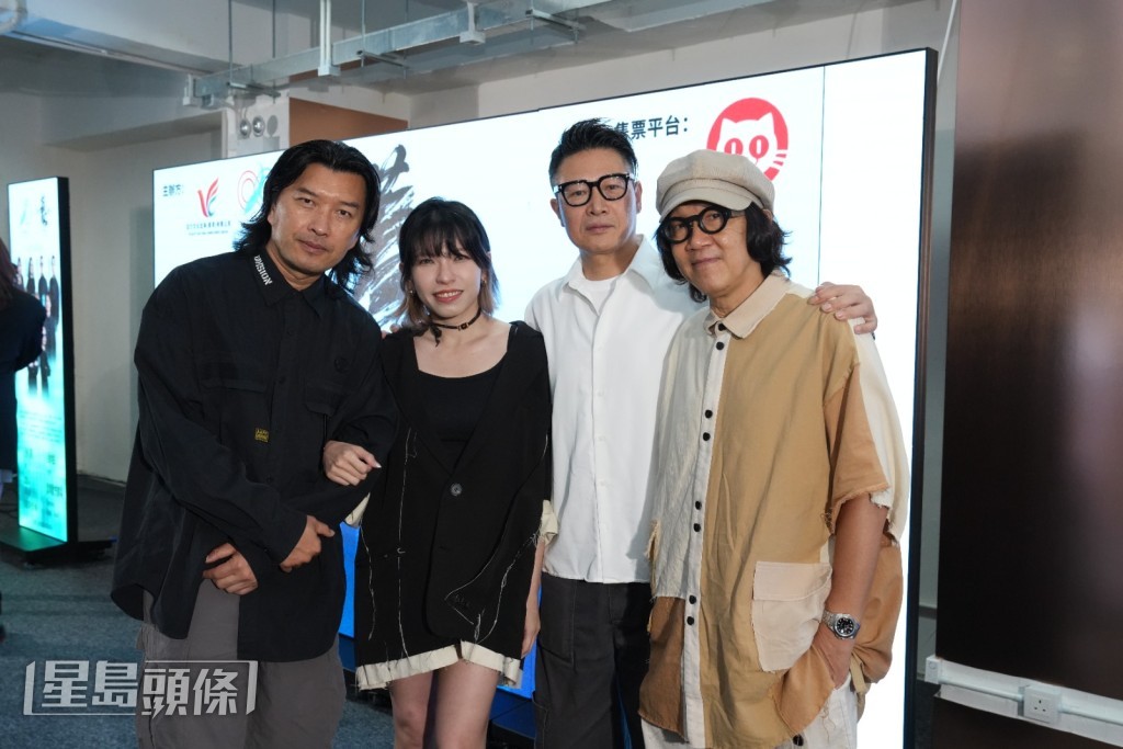 Cassette卡式帶樂團、方樹樑（右一）