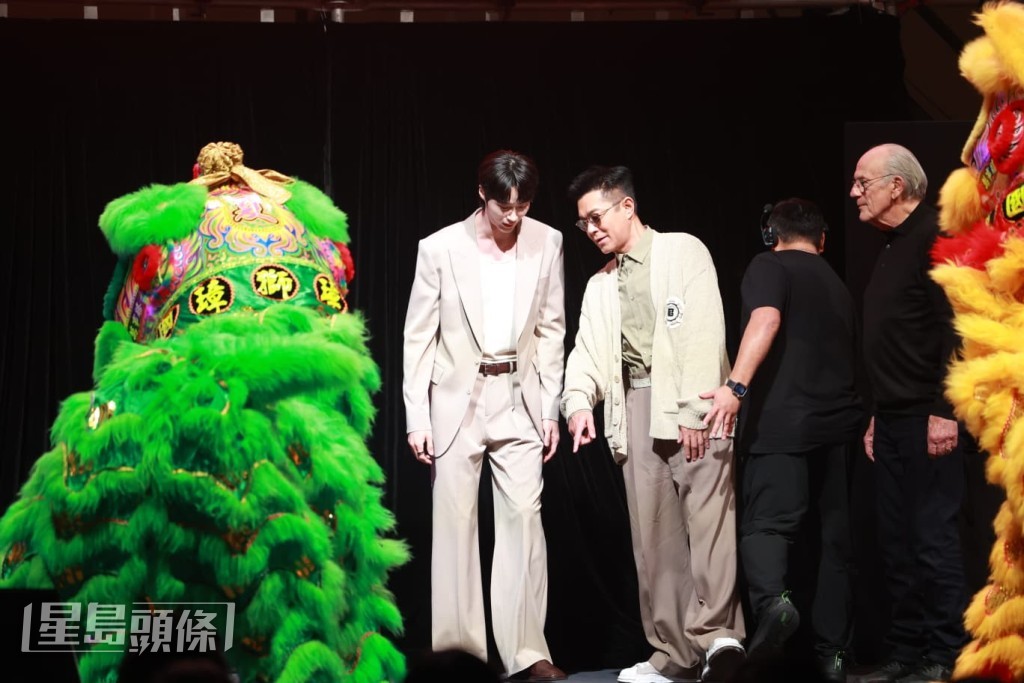 邊佑錫、古仔傾得好投契。
