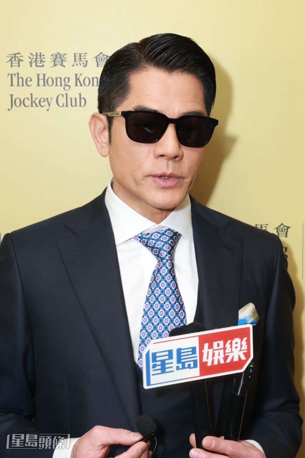 郭富城每次巡唱都有將潑墨和書法融入演唱，他希望有機會展覽這些作品。