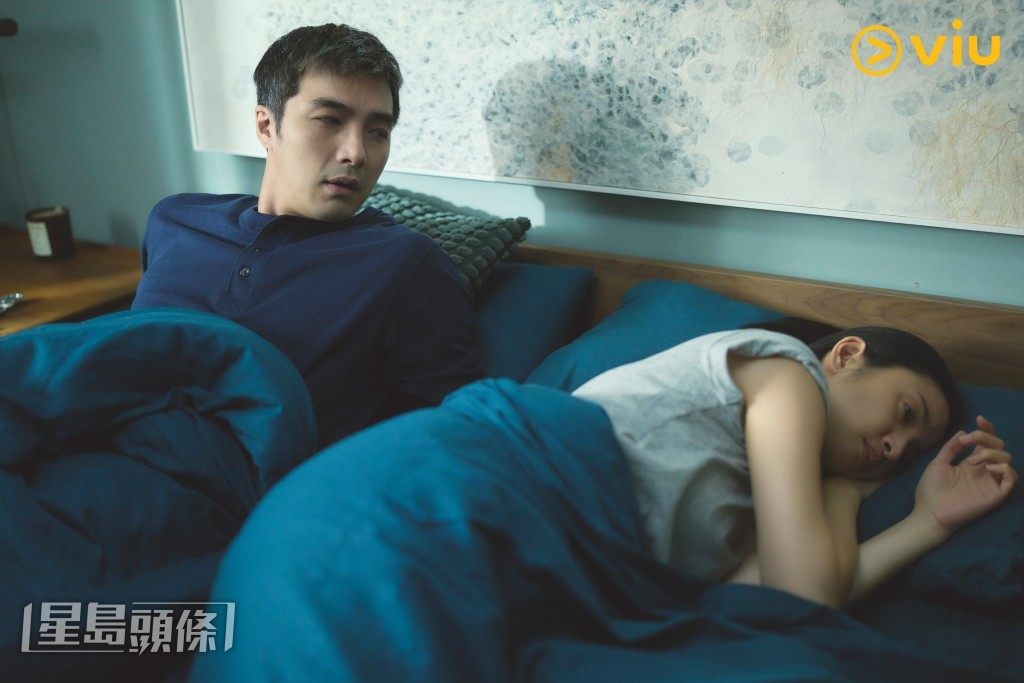 林依晨与贺军翔在戏中饰演夫妻，但生活乏味。