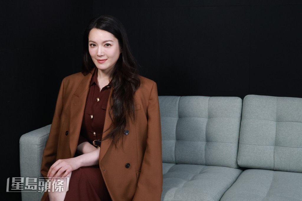在婚变和疾病过后，苟芸慧重拾健康，回归幕前，积极拓展工作。