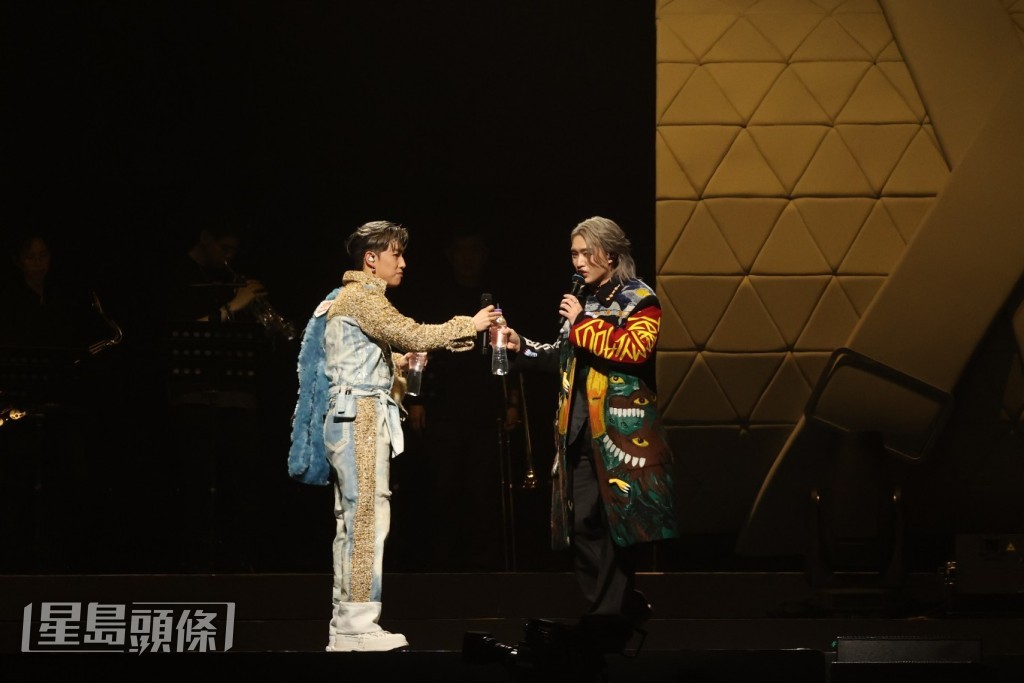 柳应廷自爆今（昨）晚状态不佳，因气管突然变差，加上要表演结他很紧张。