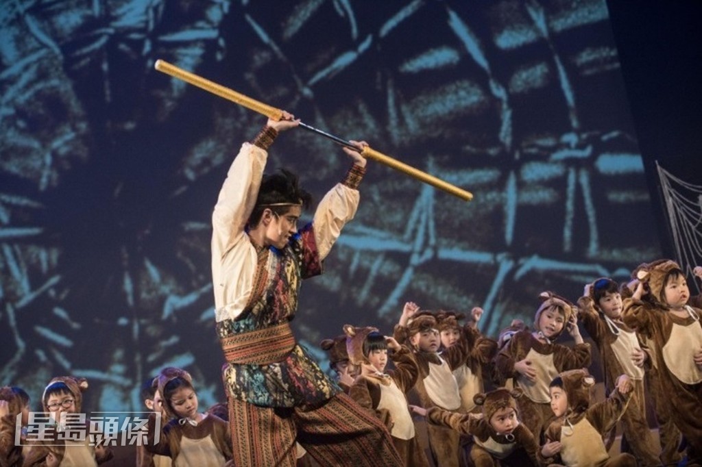 今次已是黃進林第三次扮演「孫悟空」,他自覺與角色一起成長。 今次已是黃進林第三次扮演「孫悟空」,他自覺與角色一起成長。