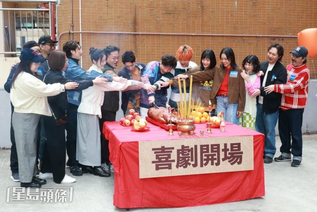 今次三兄弟合作拍劇，Lokman指三人一起主演劇集算是完成了一個心願。