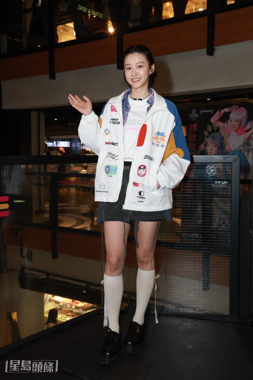 她又認為獎項並不重要，反而覺得香港電影氣氛低迷。