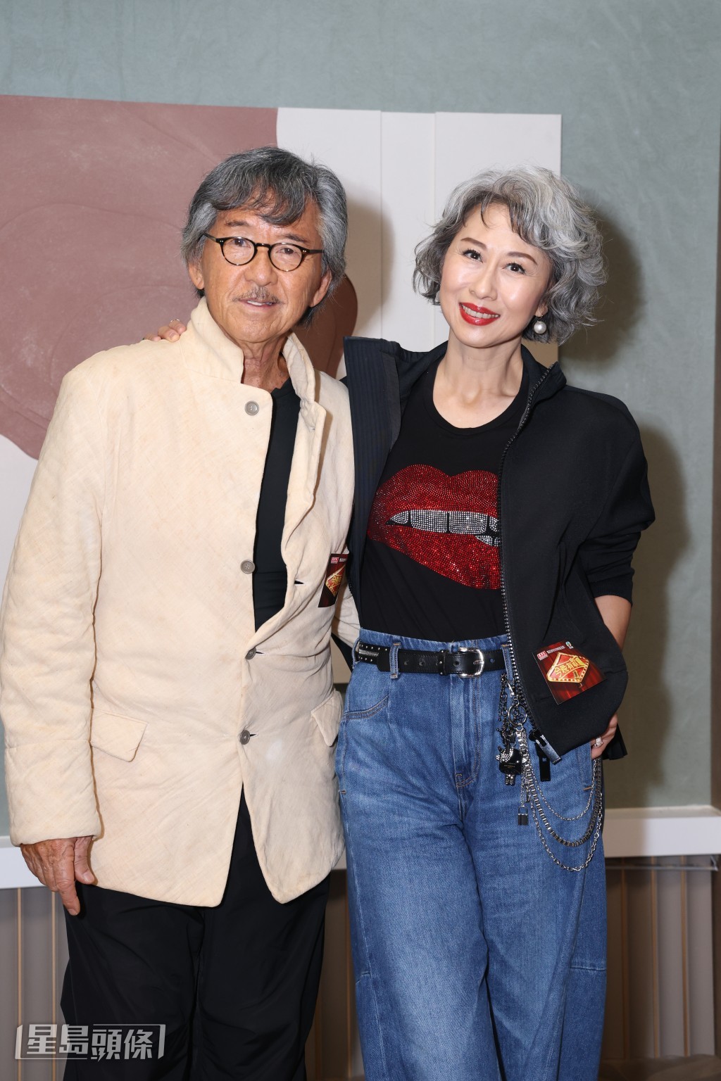 阿Lam與Sally近日不時帶着孫女綵排。