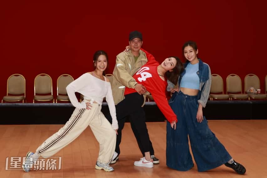 4人好可愛! 4人好可愛!